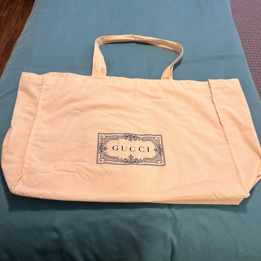 Gucci Beige Canvas Tote
